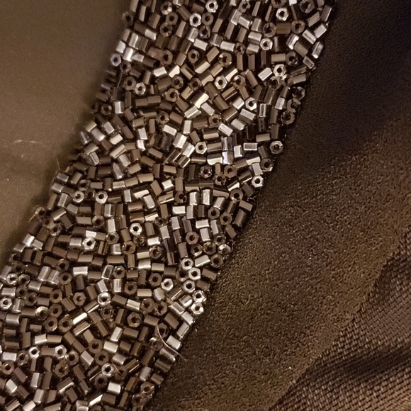 Halson Heritage Embellished Neck Gown in Black Size 0 - Picture 5 of 10